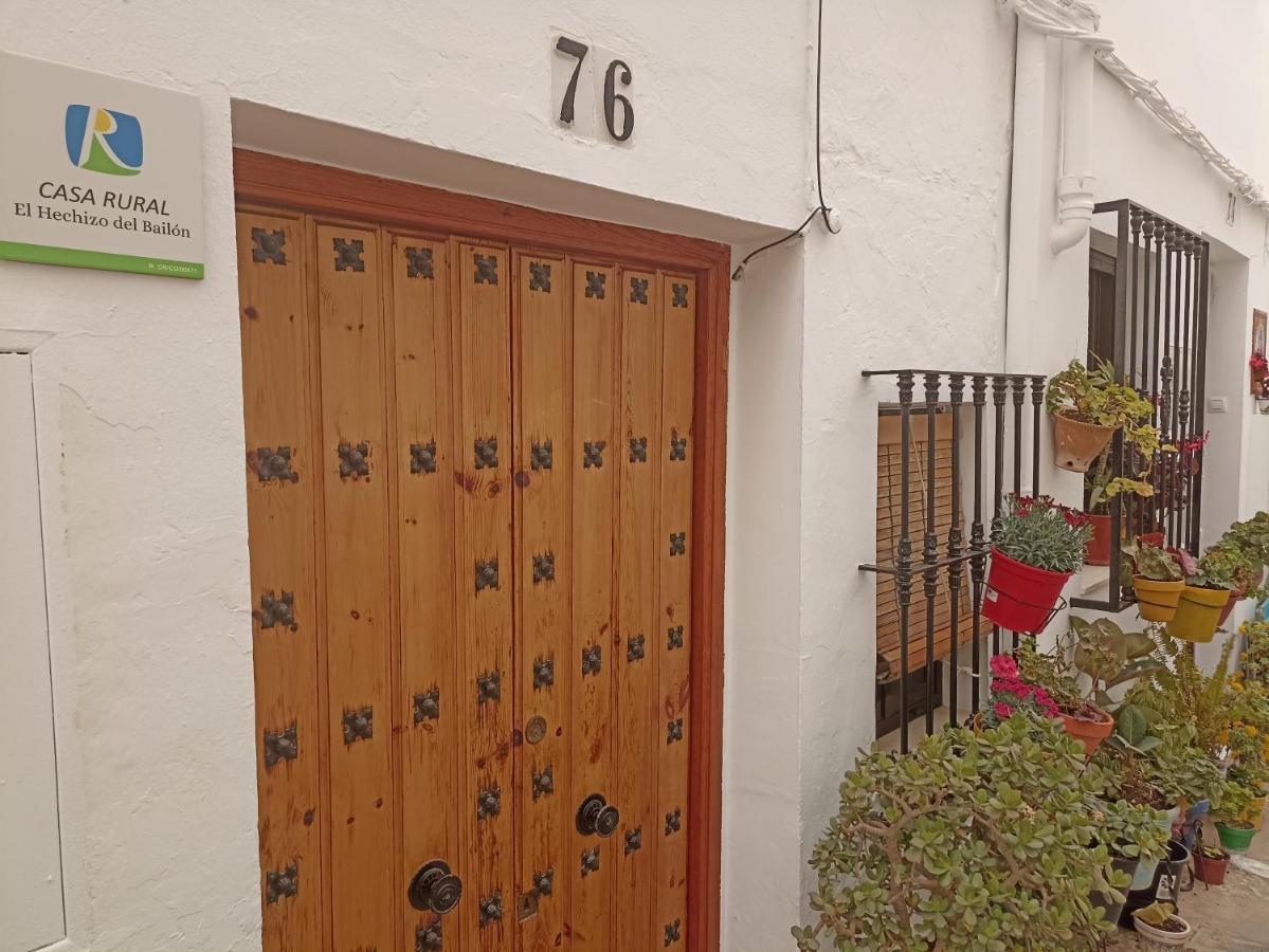 El Hechizo Del Bailón Zuheros Exterior foto